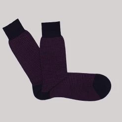 Blackberry Houndstooth Wool Socks