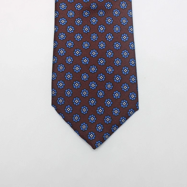 Blue Petals Printed Silk Tie - Image 3