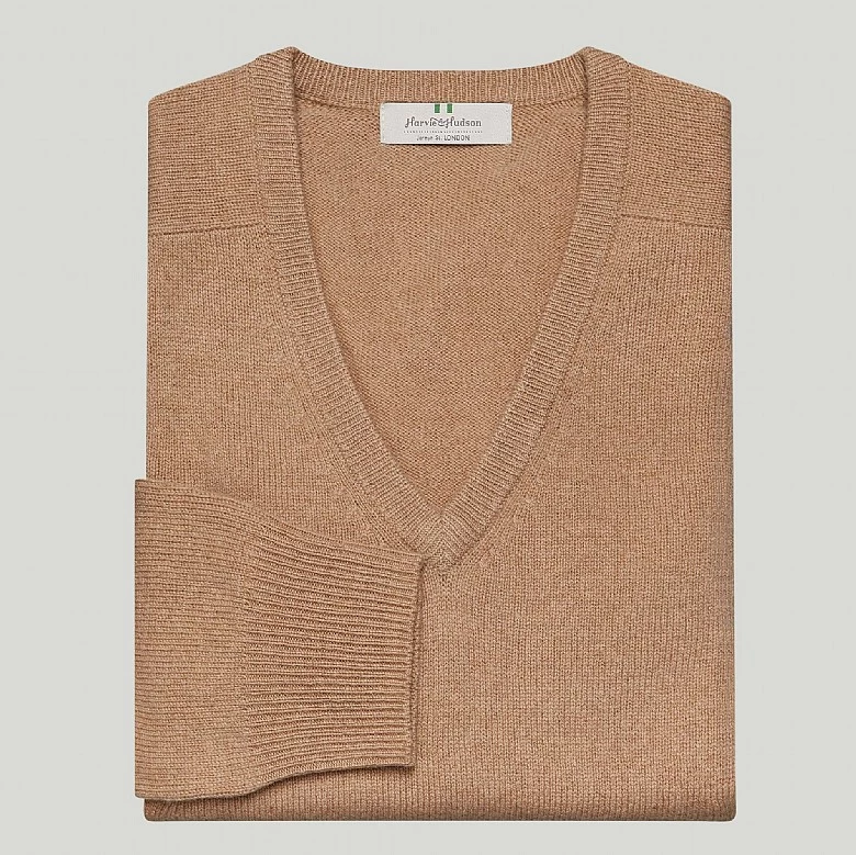 Wine V Neck Lambswool Jumper - Image 6