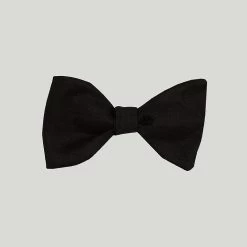 Black Barathea Single End Bow Tie